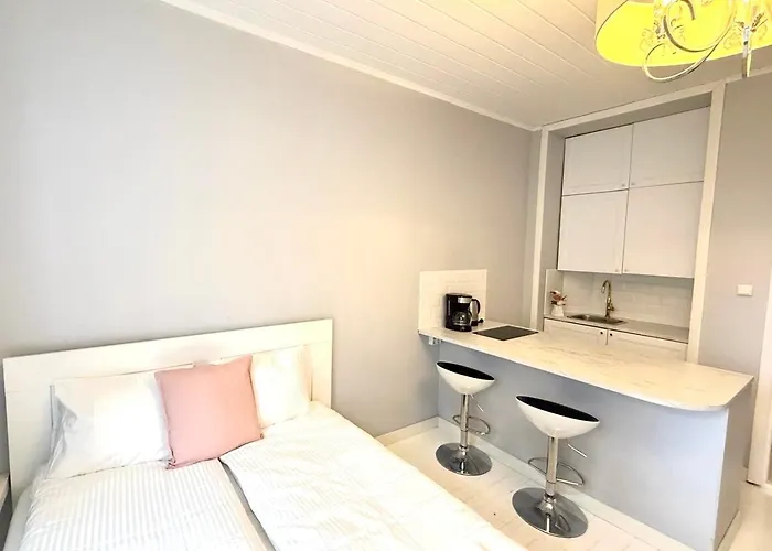 Katas Suite, Center * Ελσίνκι