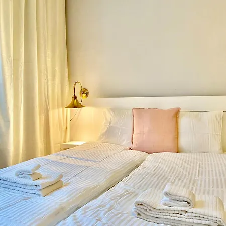 Katas Suite, Center *